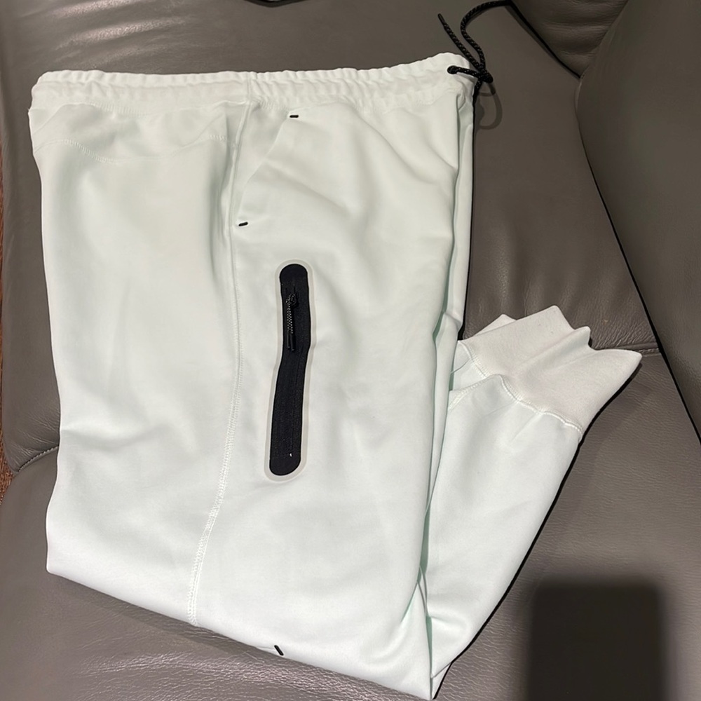 Womens Nike tech pants